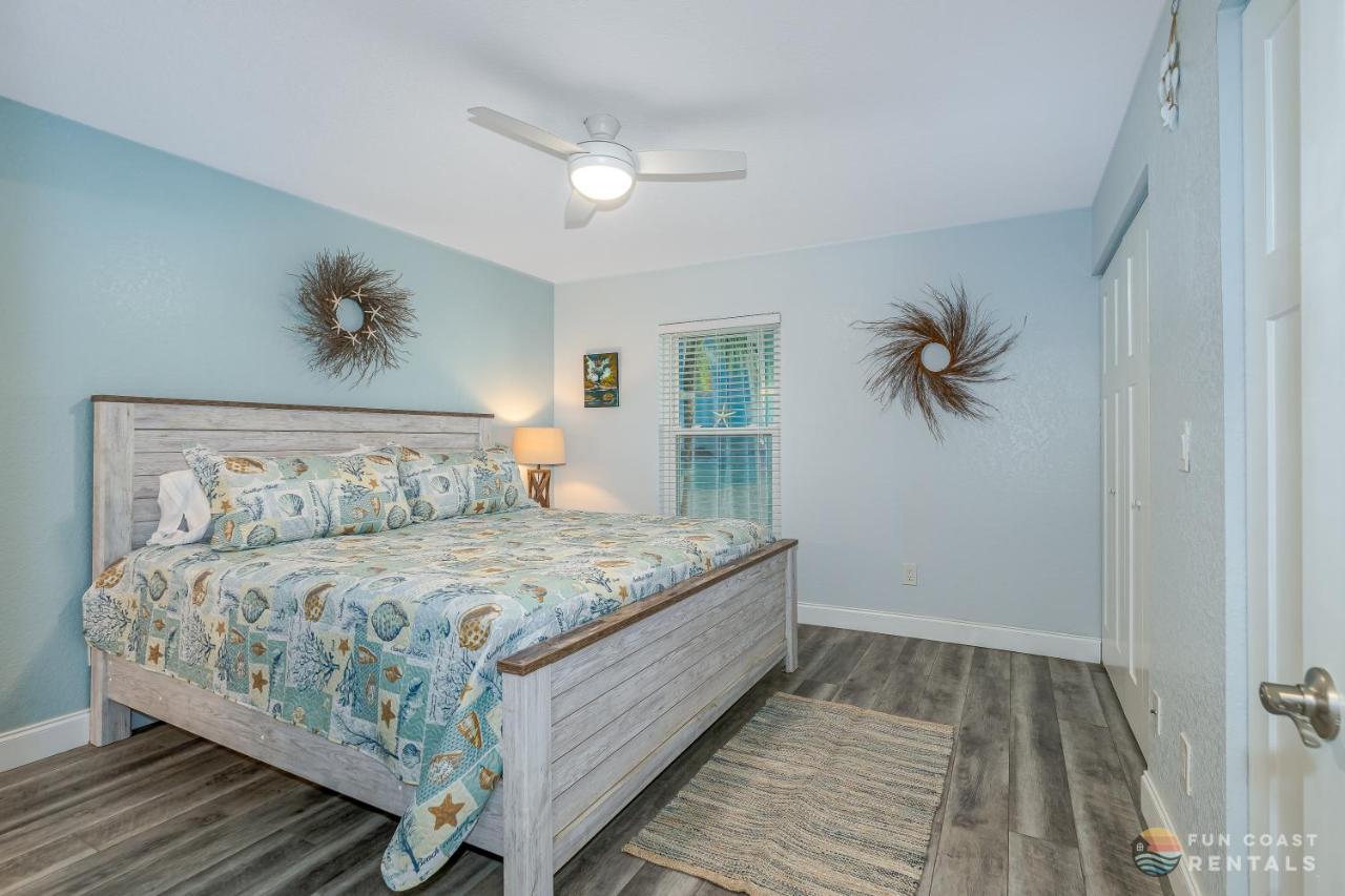 Dog Friendly Home Wprivate Fenced Yard, Garage & Fire Pit Steps To The Beach! New Smyrna Beach Exterior foto